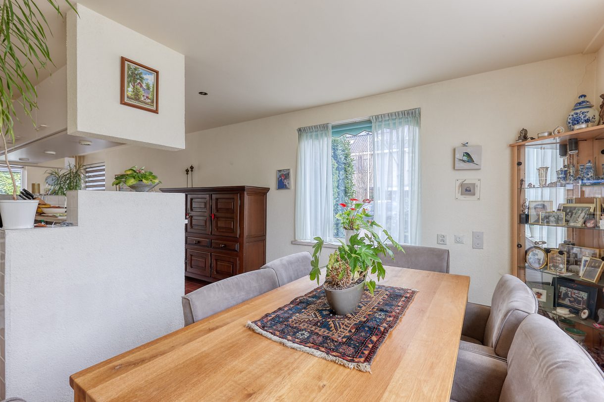 Te koop: Foto Woonhuis aan de Meeuwenlaan 2 in Leiderdorp