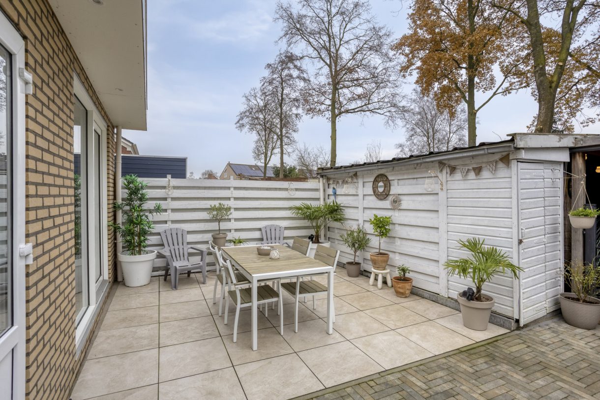 Te koop: Foto Woonhuis aan de Hazelaarstraat 15 in Grootegast