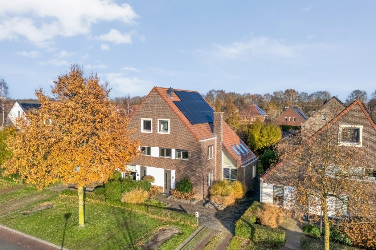 Te koop: Foto Woonhuis aan de Ereprijs 21 in Meppel