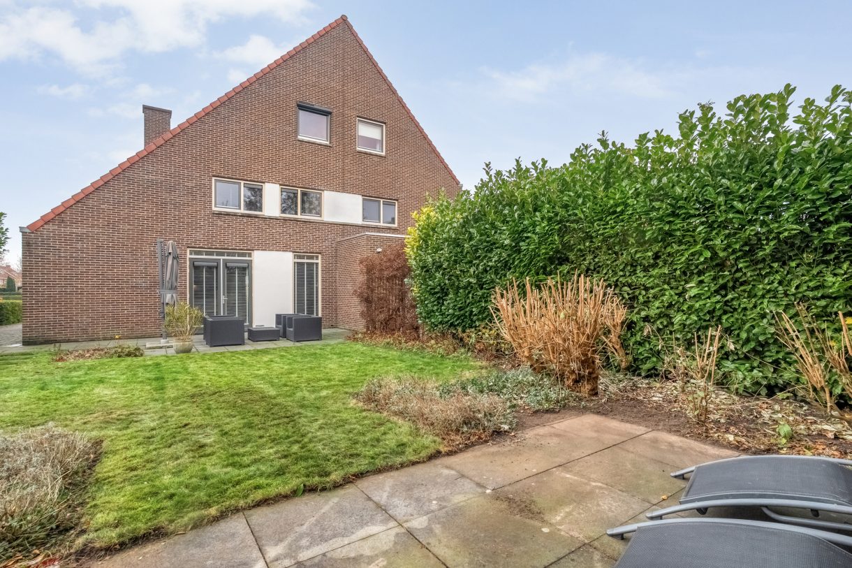 Te koop: Foto Woonhuis aan de Ereprijs 21 in Meppel