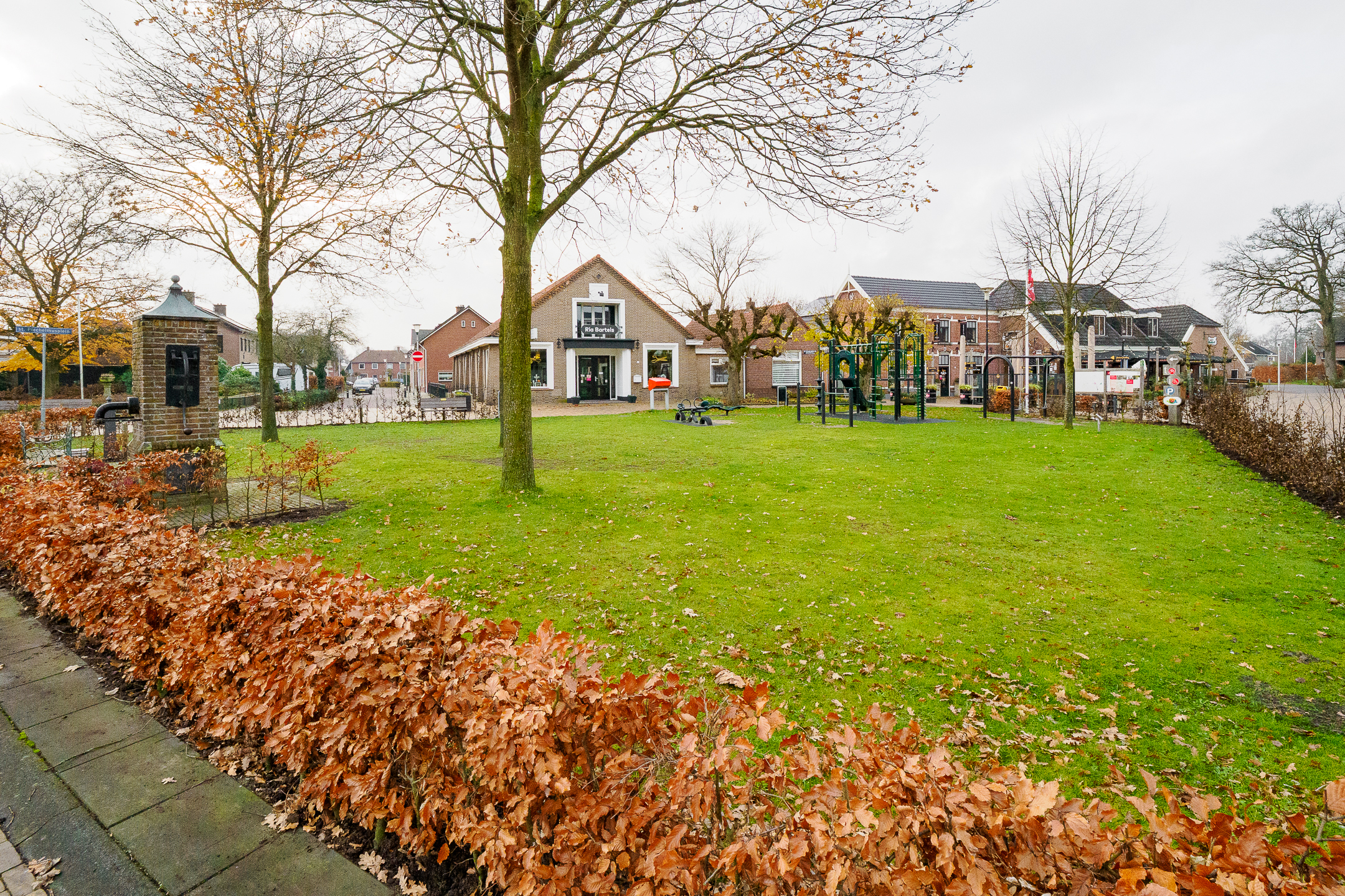 Te koop: Foto Woonhuis aan de Hoofdstraat 5 in Deurningen