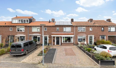 Hoofdfoto van Wezep Lijsterbesstraat 16