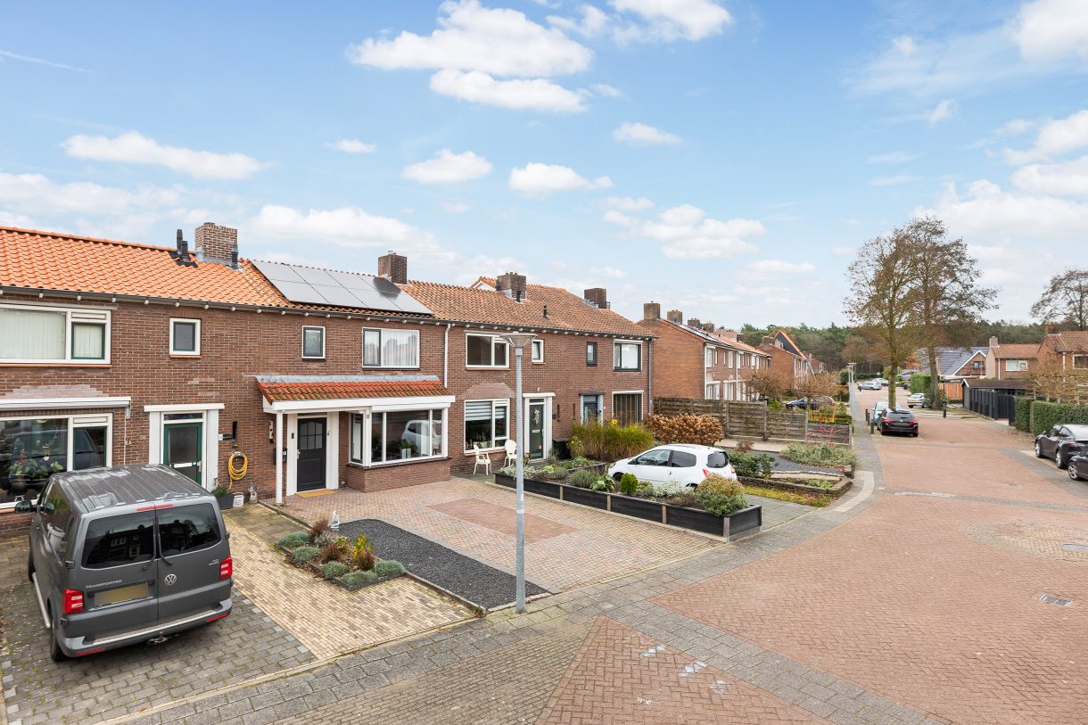 Te koop: Foto Woonhuis aan de Lijsterbesstraat 16 in Wezep