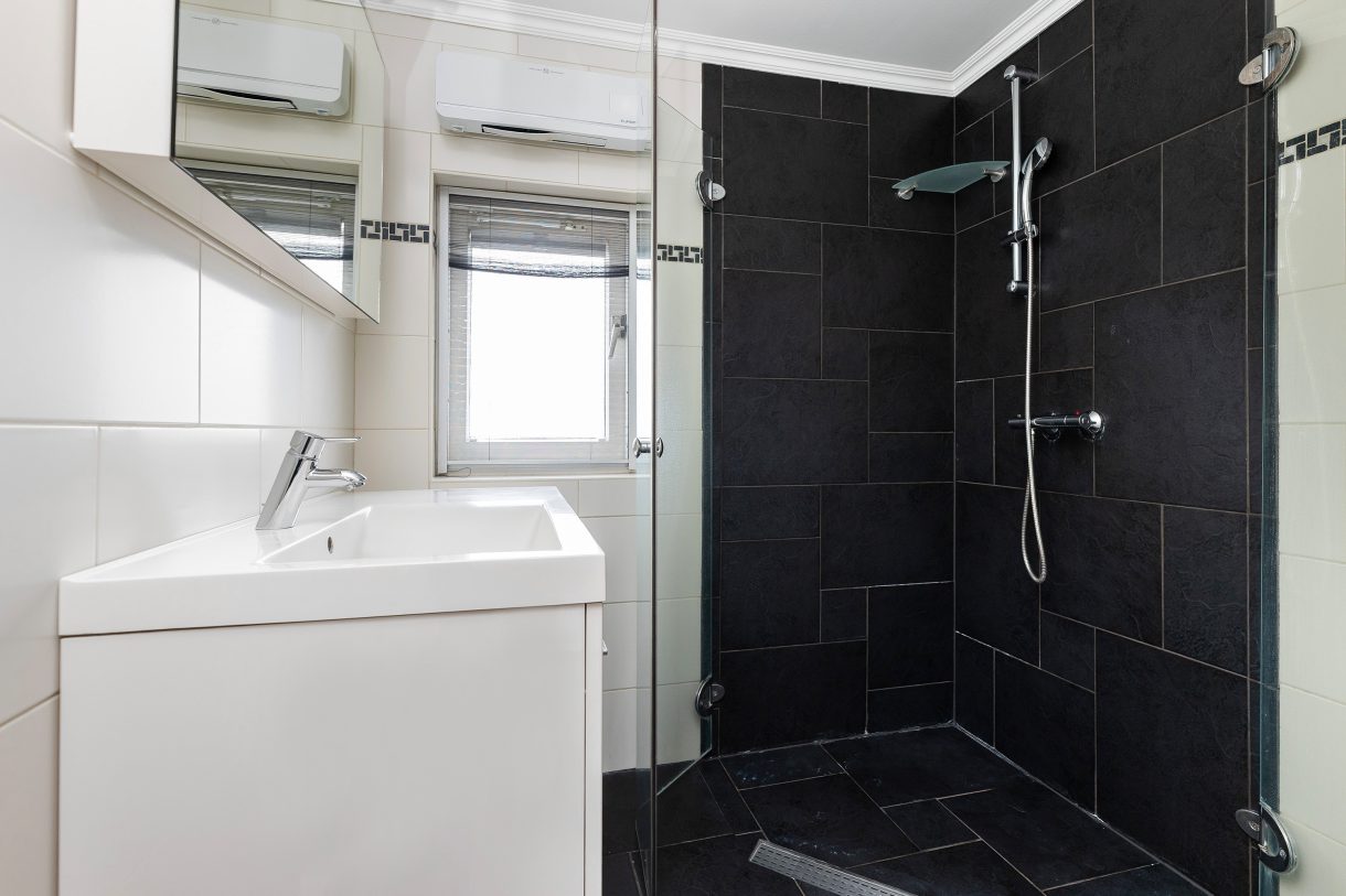 Te koop: Foto Woonhuis aan de Lijsterbesstraat 16 in Wezep