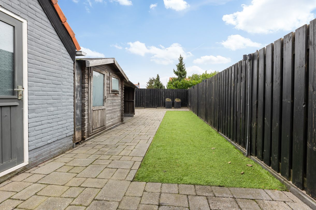 Te koop: Foto Woonhuis aan de Lijsterbesstraat 16 in Wezep