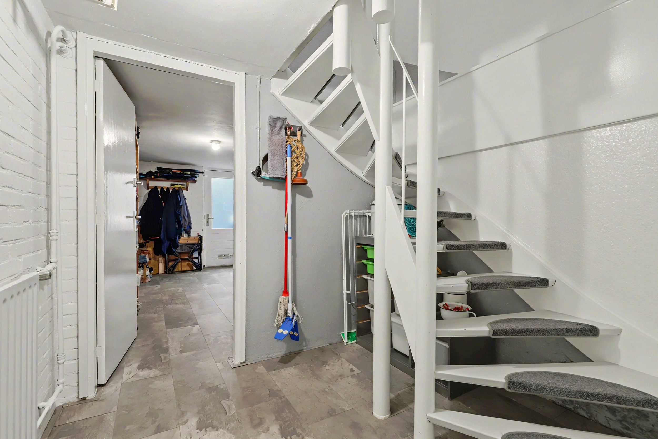 Te koop: Foto Woonhuis aan de Wielewaalstraat 5 in Arnhem