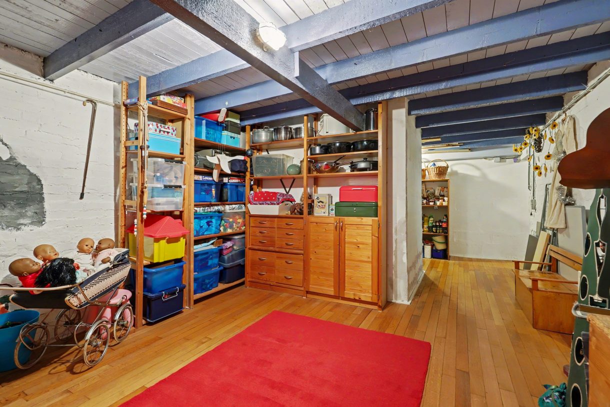 Te koop: Foto Woonhuis aan de Wielewaalstraat 5 in Arnhem