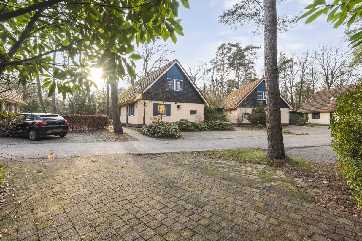 Te koop: Foto Woonhuis aan de Hof van Halenweg 2-153 in Hooghalen