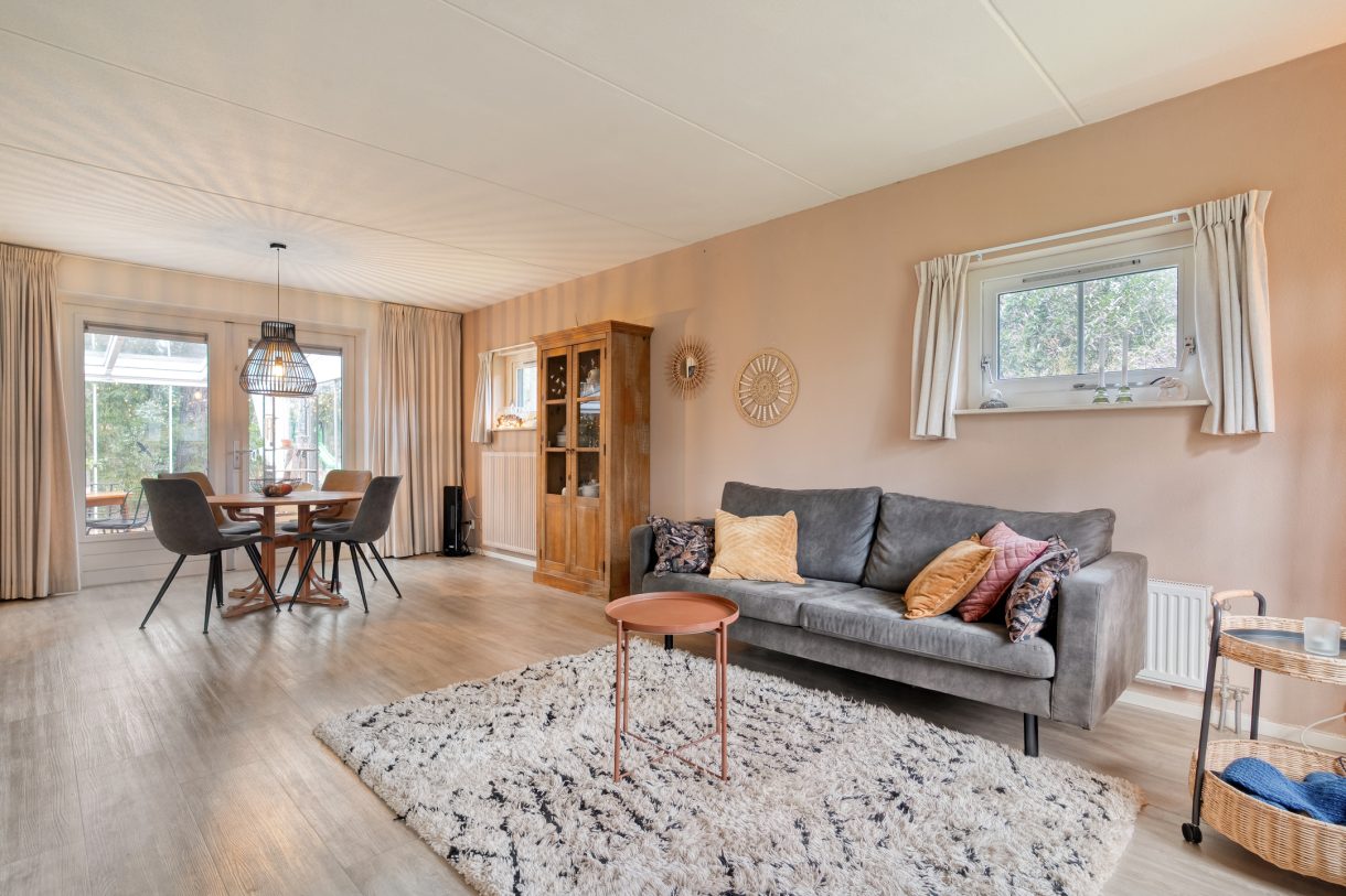 Te koop: Foto Woonhuis aan de Hof van Halenweg 2-153 in Hooghalen