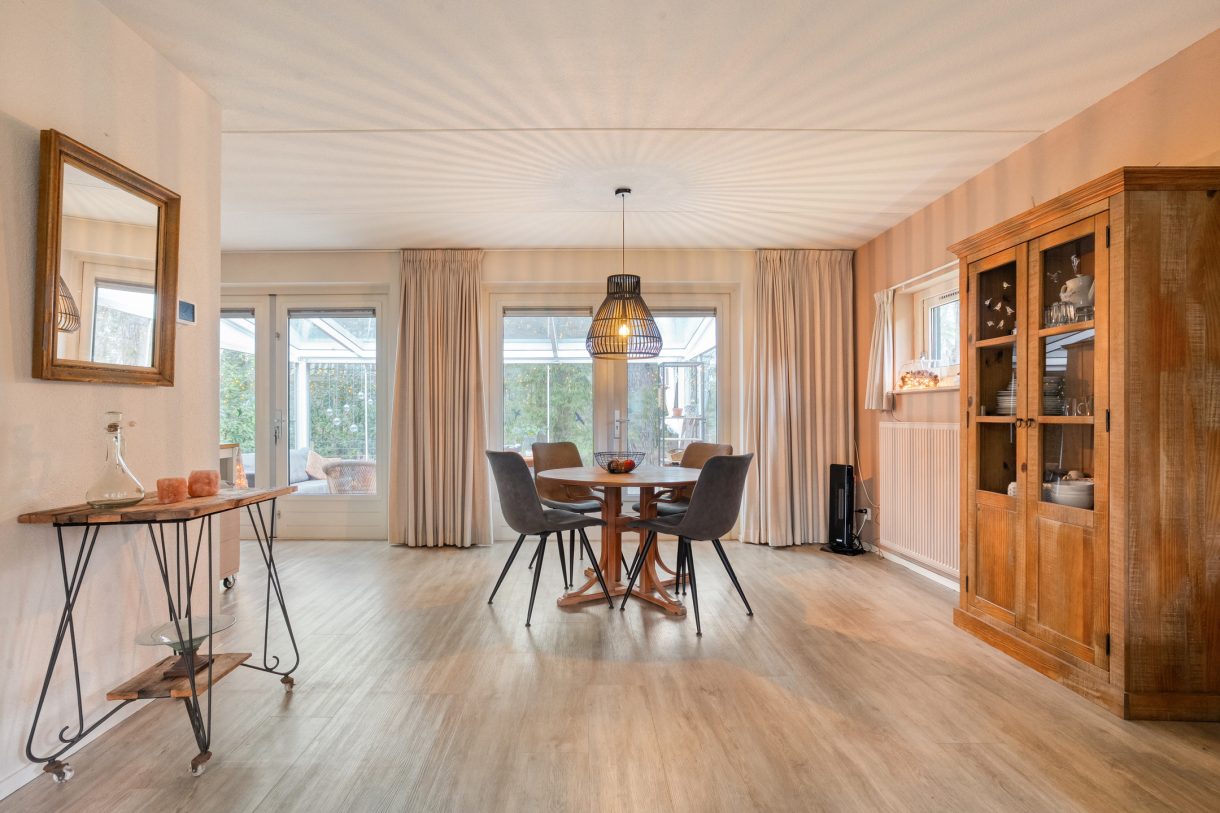 Te koop: Foto Woonhuis aan de Hof van Halenweg 2-153 in Hooghalen