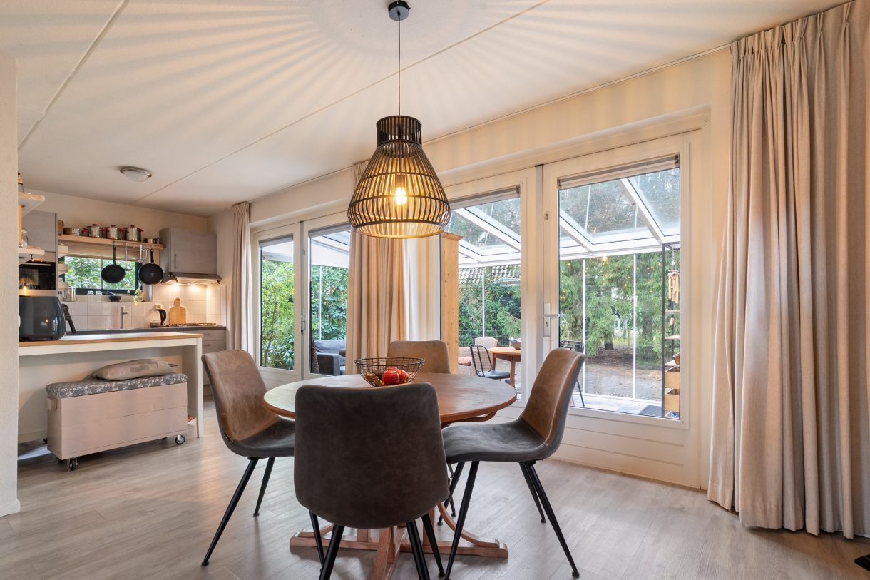 Te koop: Foto Woonhuis aan de Hof van Halenweg 2-153 in Hooghalen