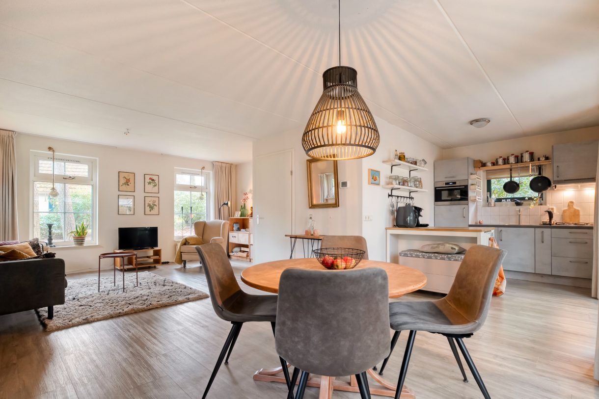 Te koop: Foto Woonhuis aan de Hof van Halenweg 2-153 in Hooghalen