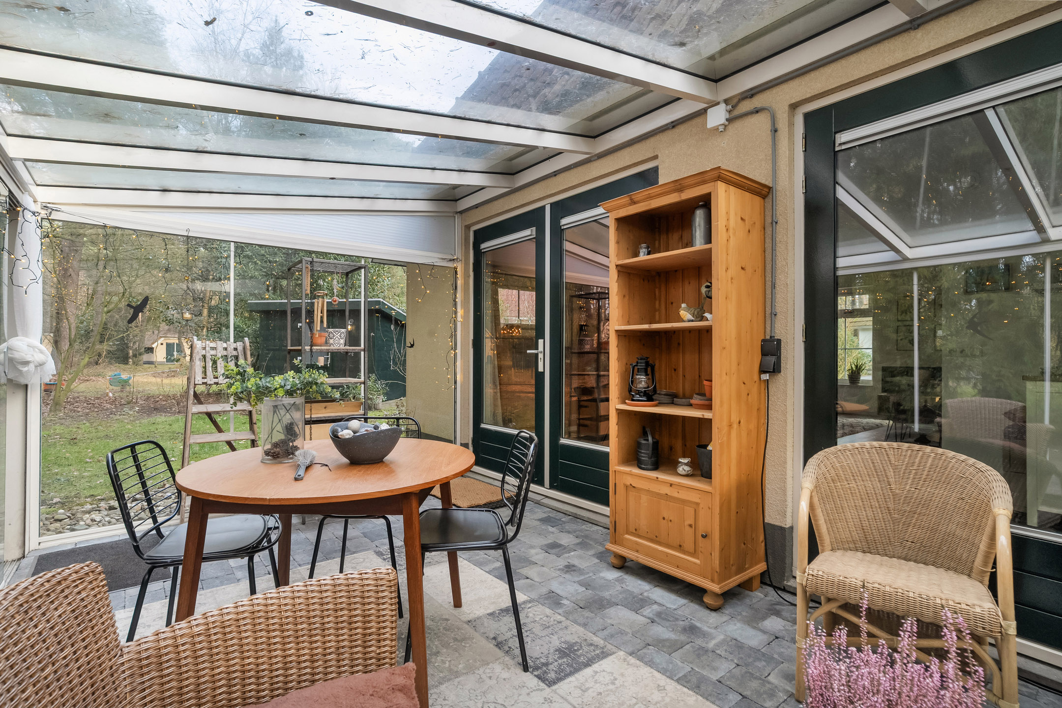 Te koop: Foto Woonhuis aan de Hof van Halenweg 2-153 in Hooghalen