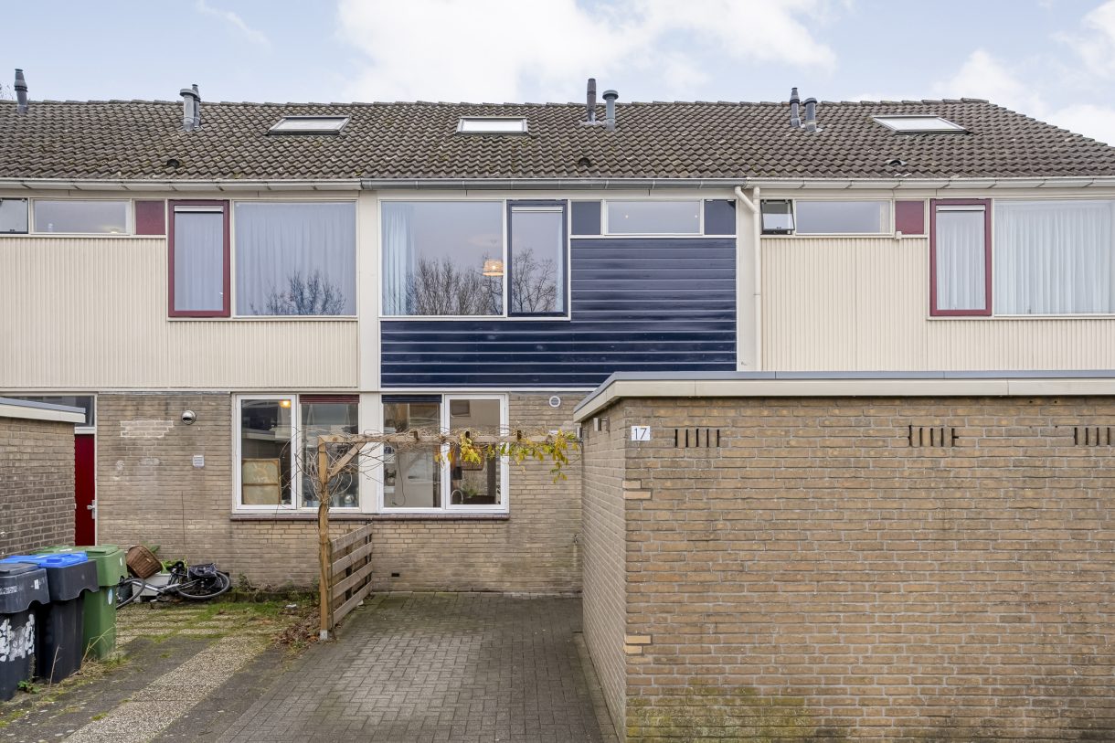 Te koop: Foto Woonhuis aan de Theo van Doesburgplantsoen 17 in Meppel