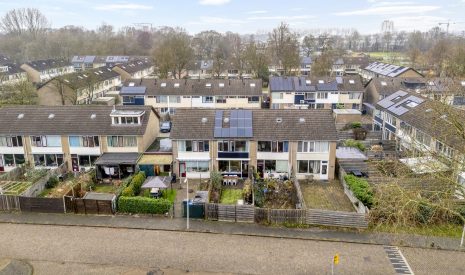 Te koop: Foto Woonhuis aan de Theo van Doesburgplantsoen 17 in Meppel