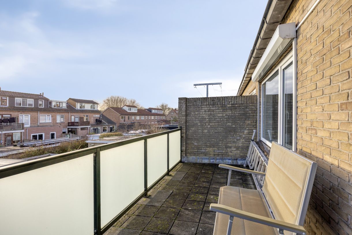 Te koop: Foto Woonhuis aan de Van Boetzelaerstraat 134 in Alphen aan den Rijn