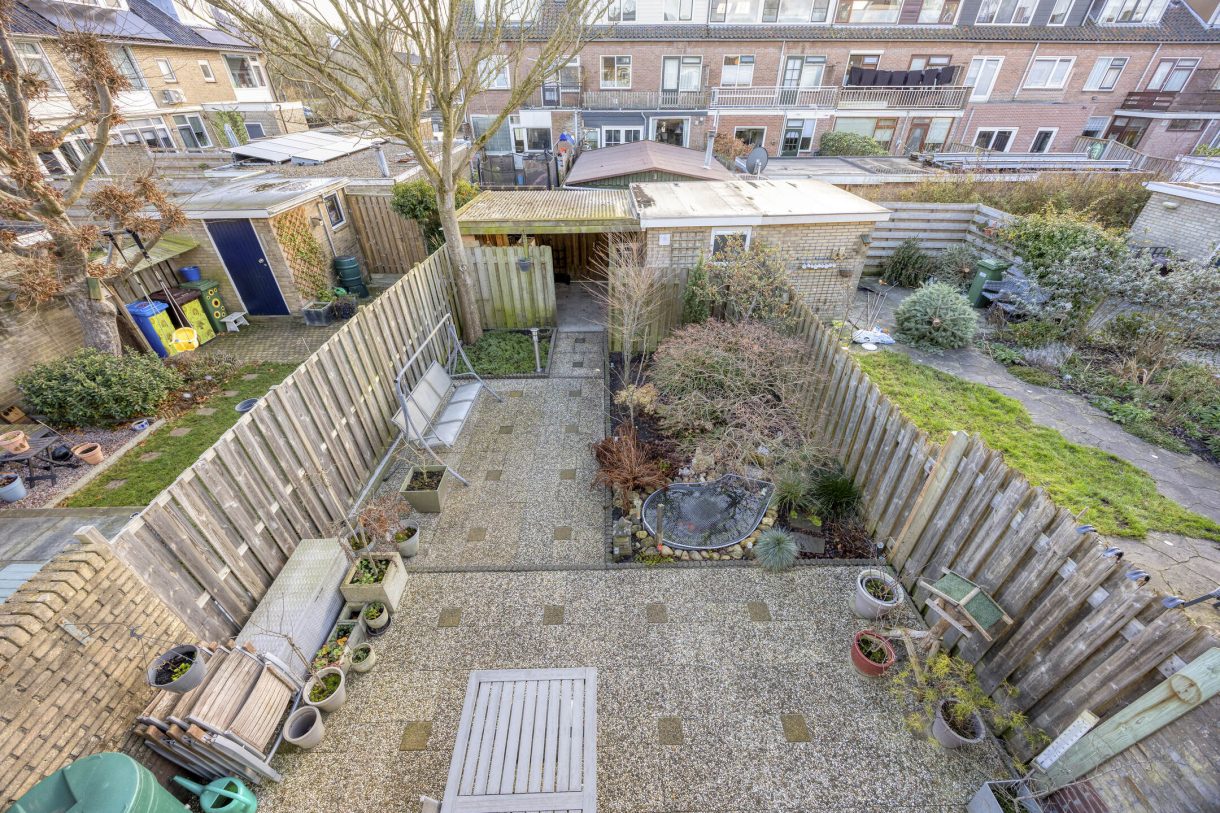 Te koop: Foto Woonhuis aan de Van Boetzelaerstraat 134 in Alphen aan den Rijn