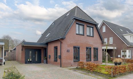 Te koop: Foto Woonhuis aan de Bovenboer 43 in Veeningen