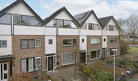 Hoofdfoto van Nieuwkoop Meidoornlaan 20