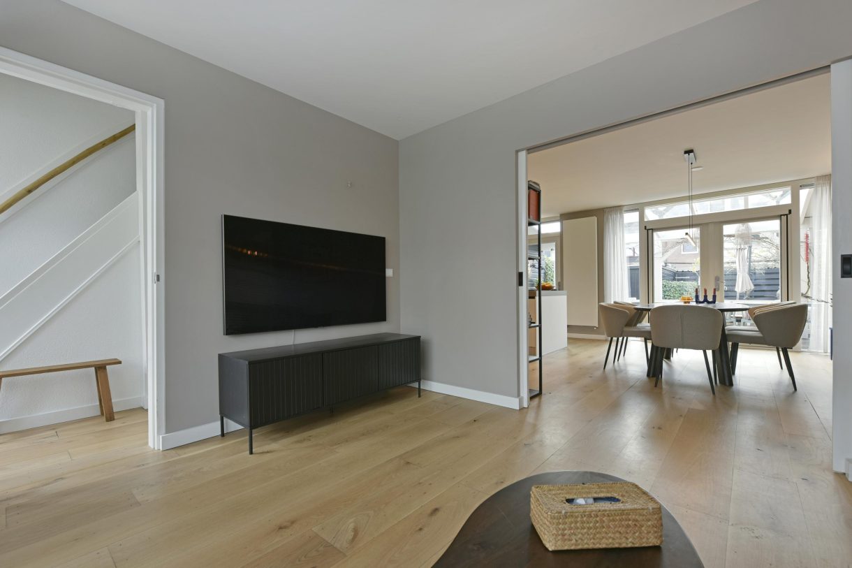 Te koop: Foto Woonhuis aan de Meidoornlaan 20 in Nieuwkoop