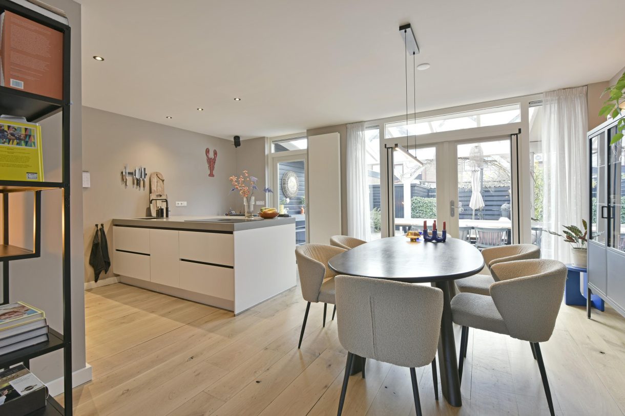 Te koop: Foto Woonhuis aan de Meidoornlaan 20 in Nieuwkoop