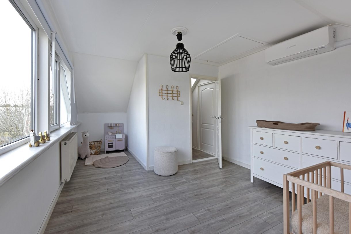 Te koop: Foto Woonhuis aan de Meidoornlaan 20 in Nieuwkoop