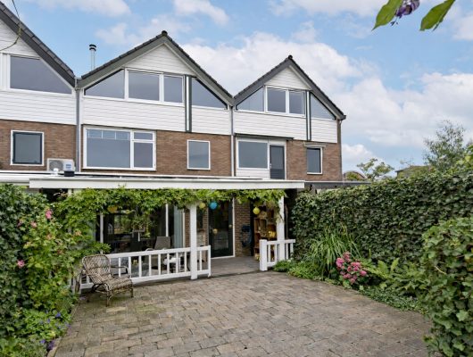 Hoofdfoto van Nieuwkoop Meidoornlaan 20