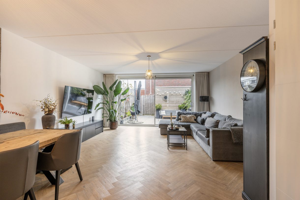 Te koop: Foto Woonhuis aan de IJsvogelstraat 27 in Vlaardingen