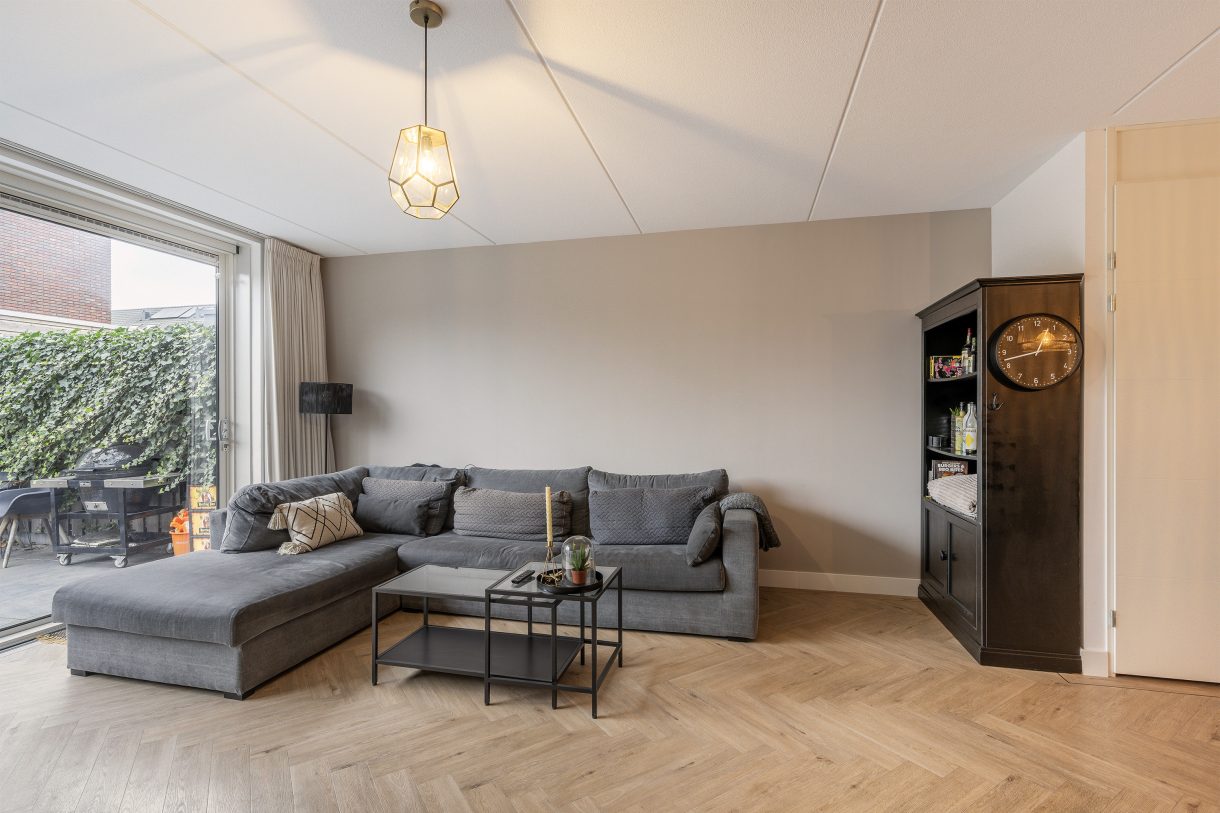 Te koop: Foto Woonhuis aan de IJsvogelstraat 27 in Vlaardingen