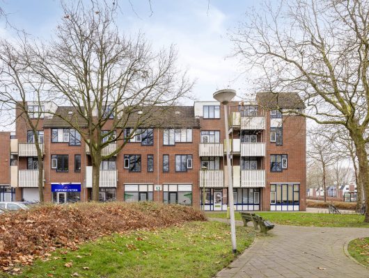 Hoofdfoto van Alphen aan den Rijn Stuifzwam 72