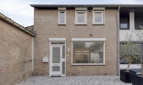 Hoofdfoto van Eindhoven Tarantostraat 13