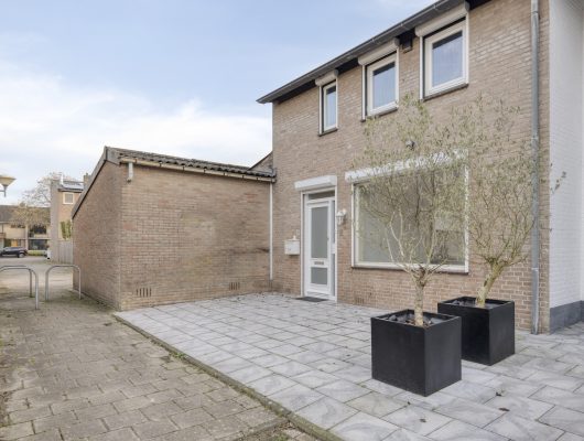 Hoofdfoto van Eindhoven Tarantostraat 13