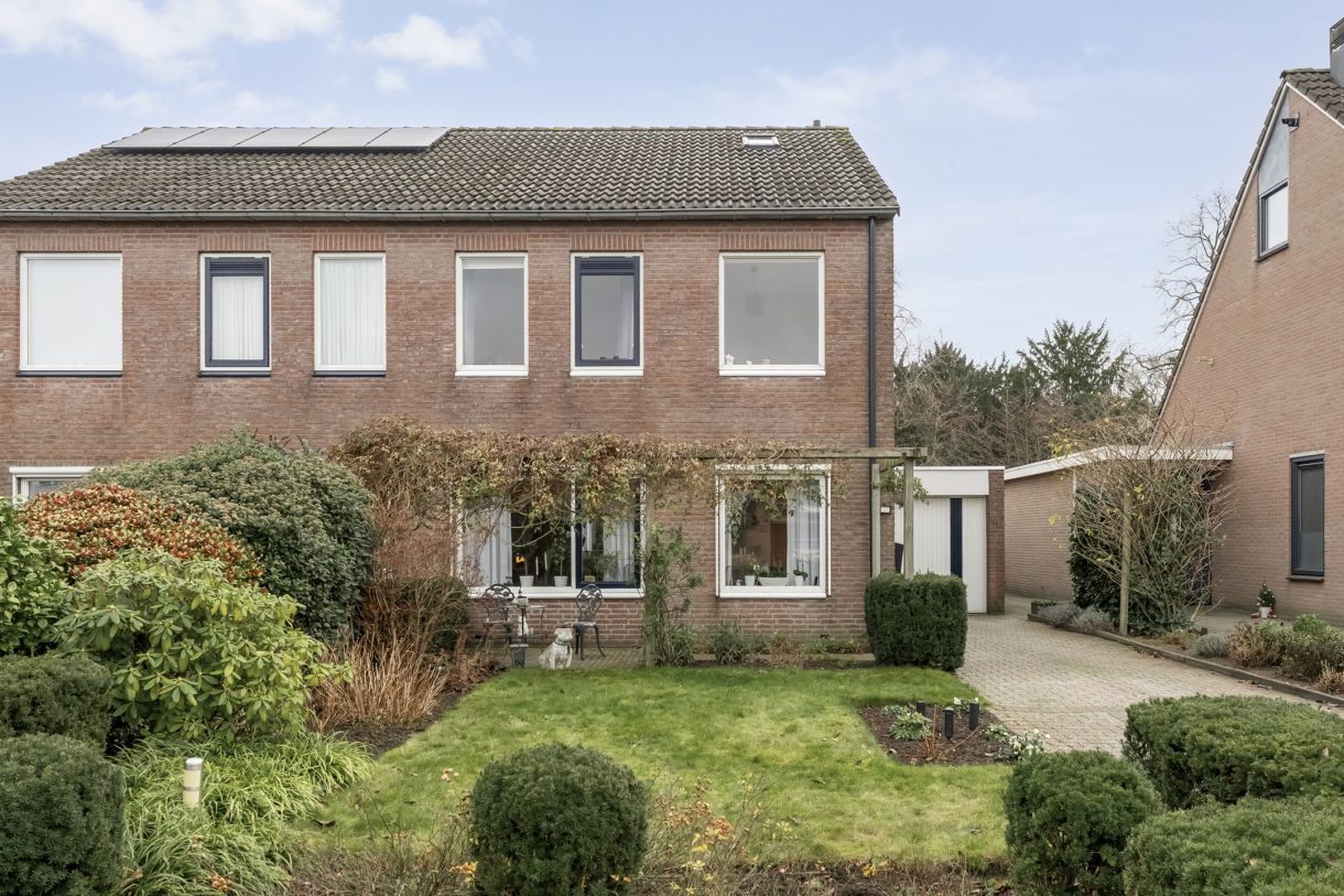 Te koop: Foto Woonhuis aan de Veenakker 42 in Beilen