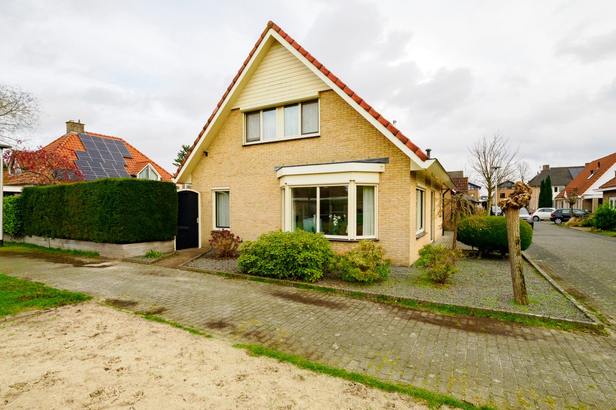 Te koop: Foto Woonhuis aan de Albistraat 21 in Hengelo