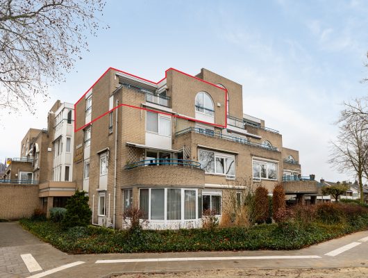 Hoofdfoto van Uden Pastoor Spieringsstraat 48