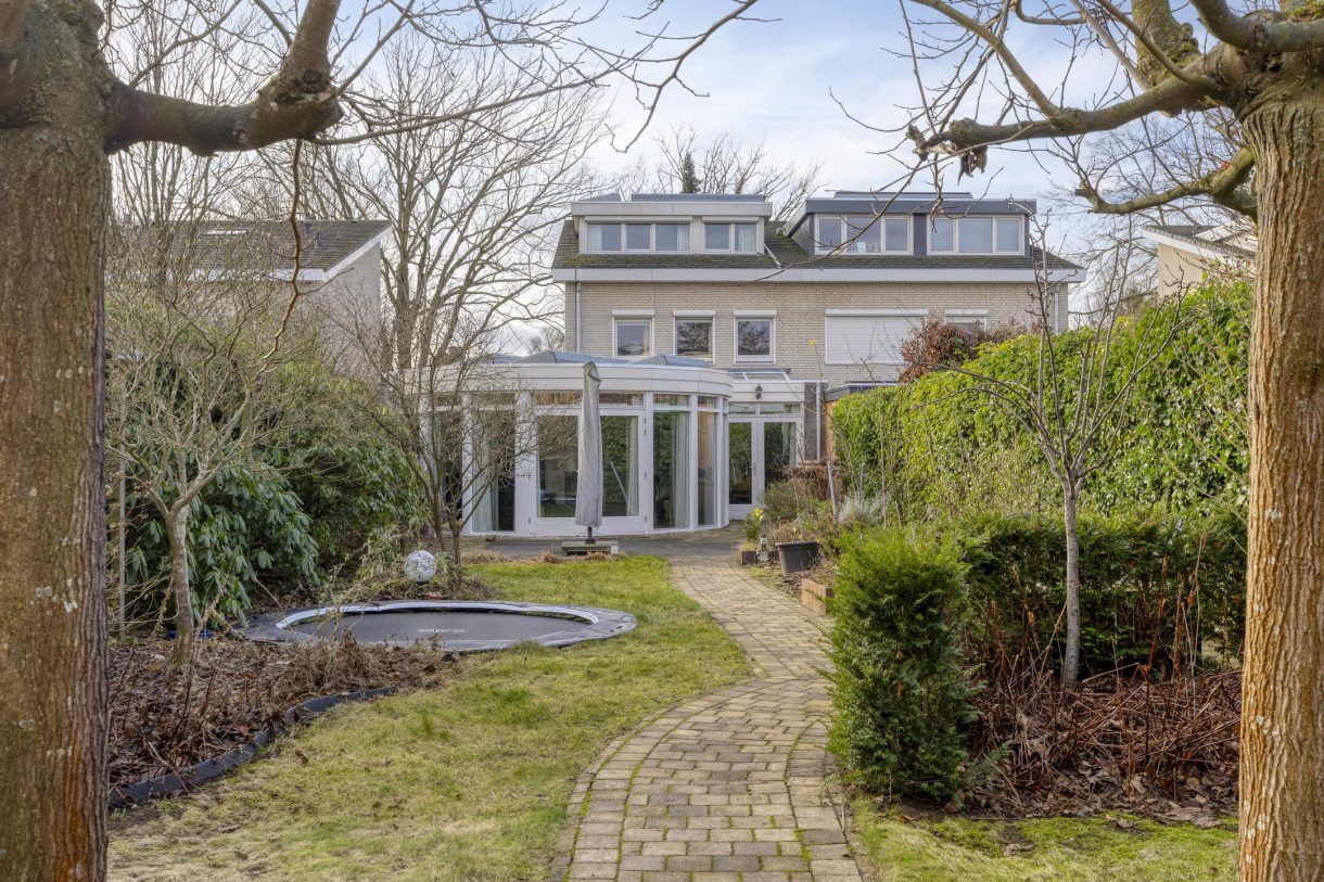 Te koop: Foto Woonhuis aan de Rik Woutersweg 17 in Eindhoven