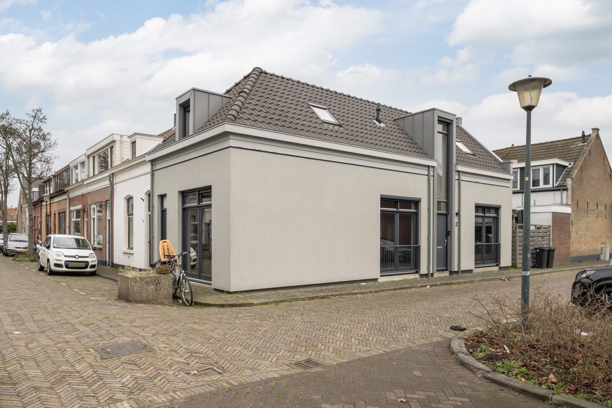 Te koop: Foto Woonhuis aan de Oranjestraat 2 in Vlaardingen