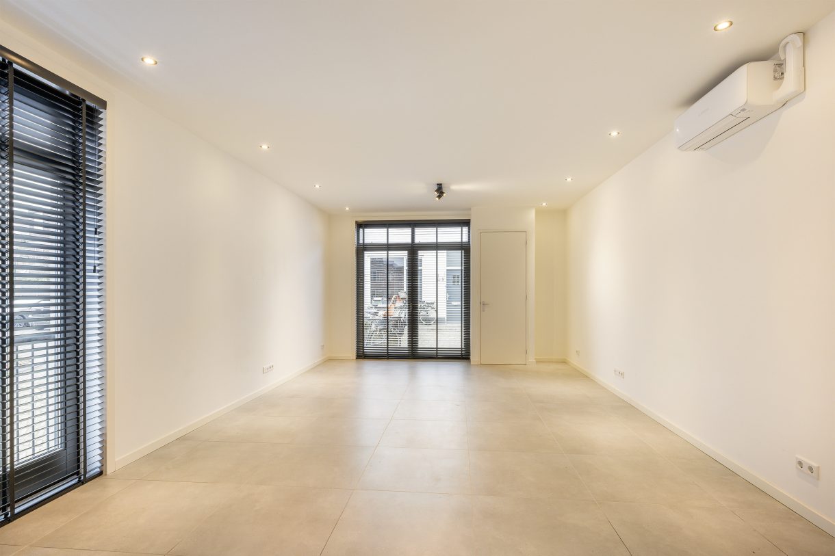 Te koop: Foto Woonhuis aan de Oranjestraat 2 in Vlaardingen