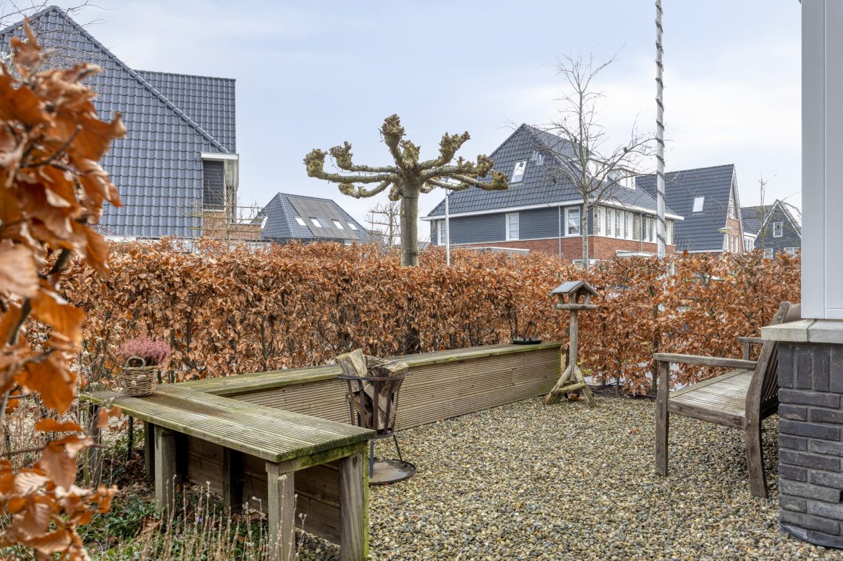 Te koop: Foto Woonhuis aan de Kartuizerslaan 2 in Alphen aan den Rijn