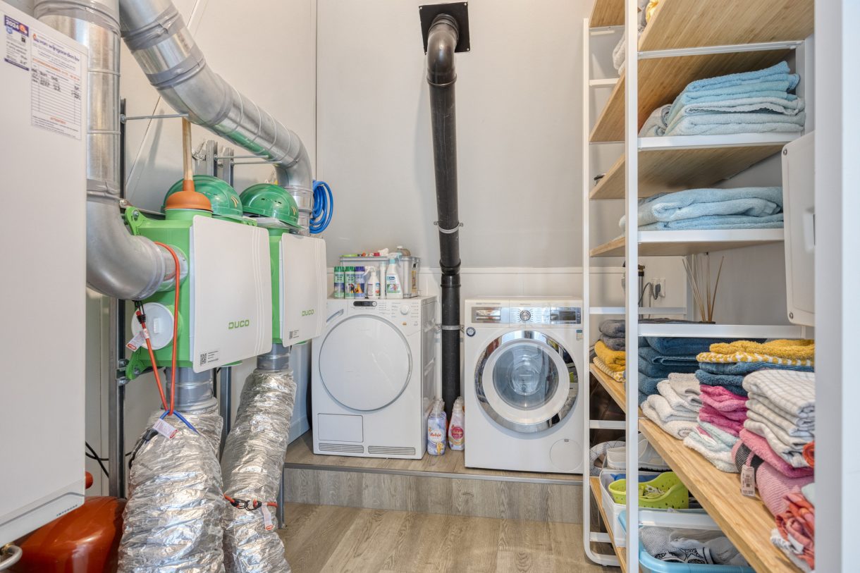 Te koop: Foto Woonhuis aan de Kartuizerslaan 2 in Alphen aan den Rijn