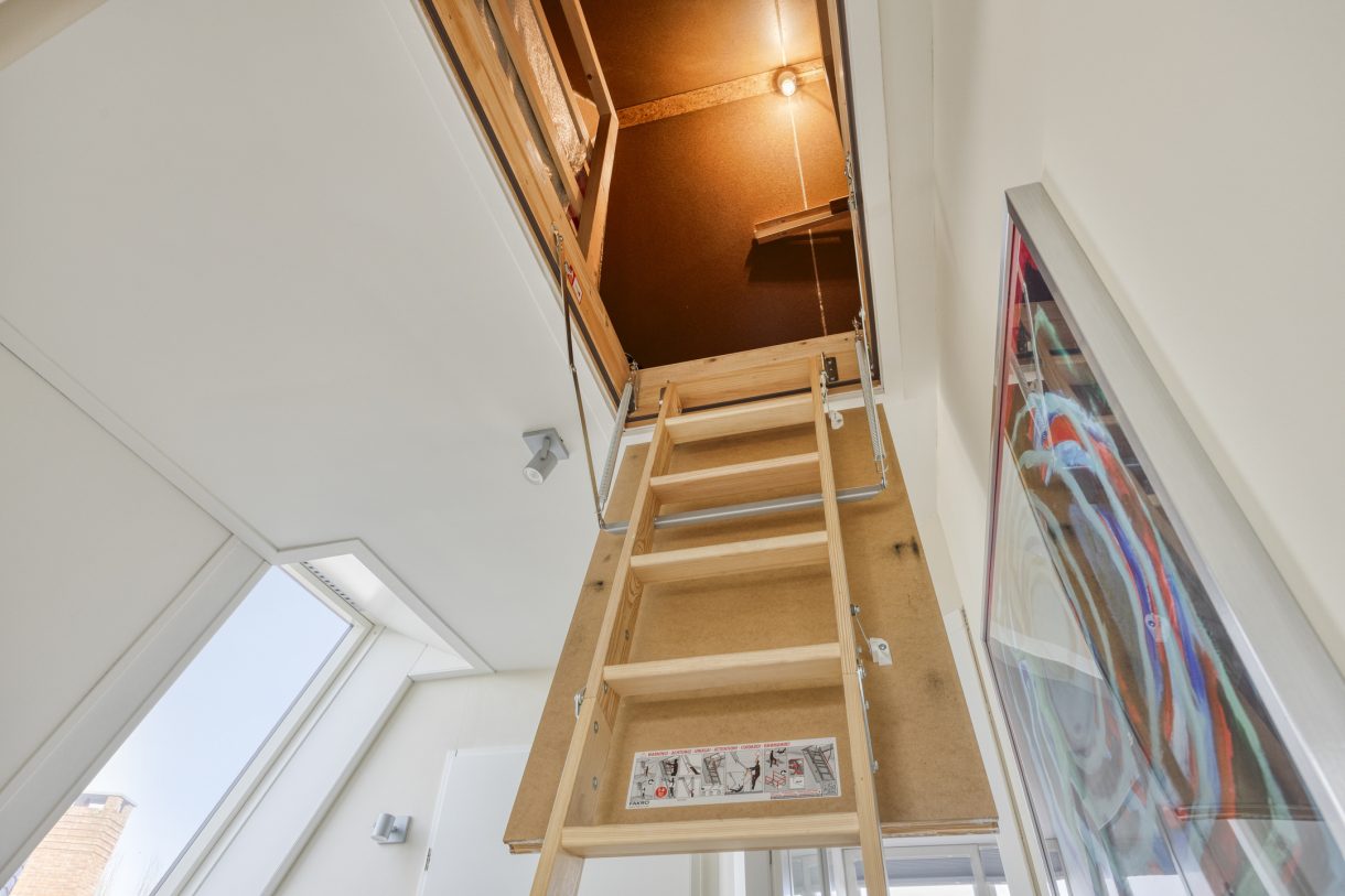 Te koop: Foto Woonhuis aan de Kartuizerslaan 2 in Alphen aan den Rijn