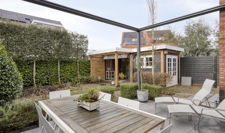 Te koop: Foto Woonhuis aan de Kartuizerslaan 2 in Alphen aan den Rijn