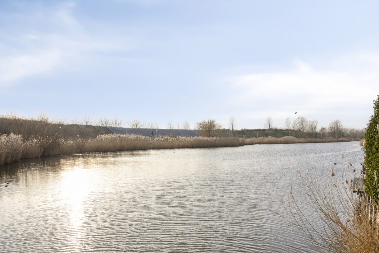 Te koop: Foto Woonhuis aan de Kartuizerslaan 2 in Alphen aan den Rijn