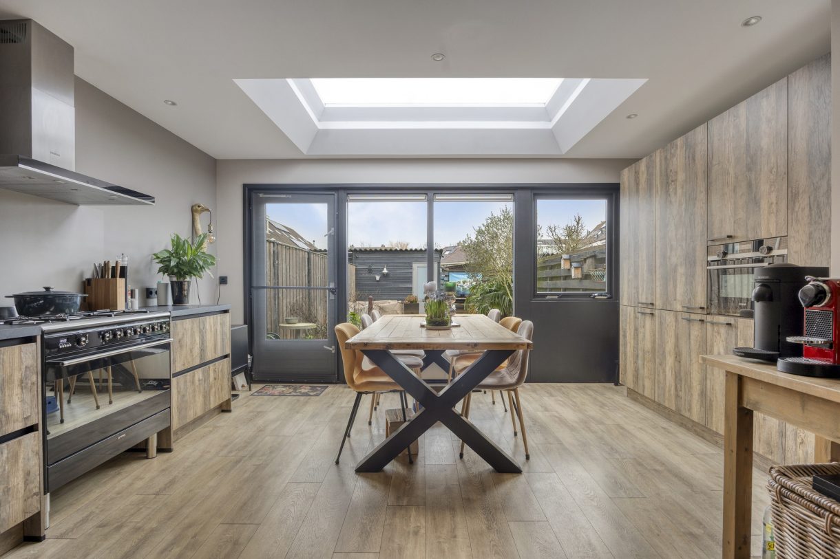 Te koop: Foto Woonhuis aan de Aletta Jacobsstraat 43 in Alphen aan den Rijn