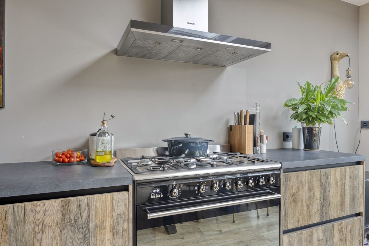 Te koop: Foto Woonhuis aan de Aletta Jacobsstraat 43 in Alphen aan den Rijn