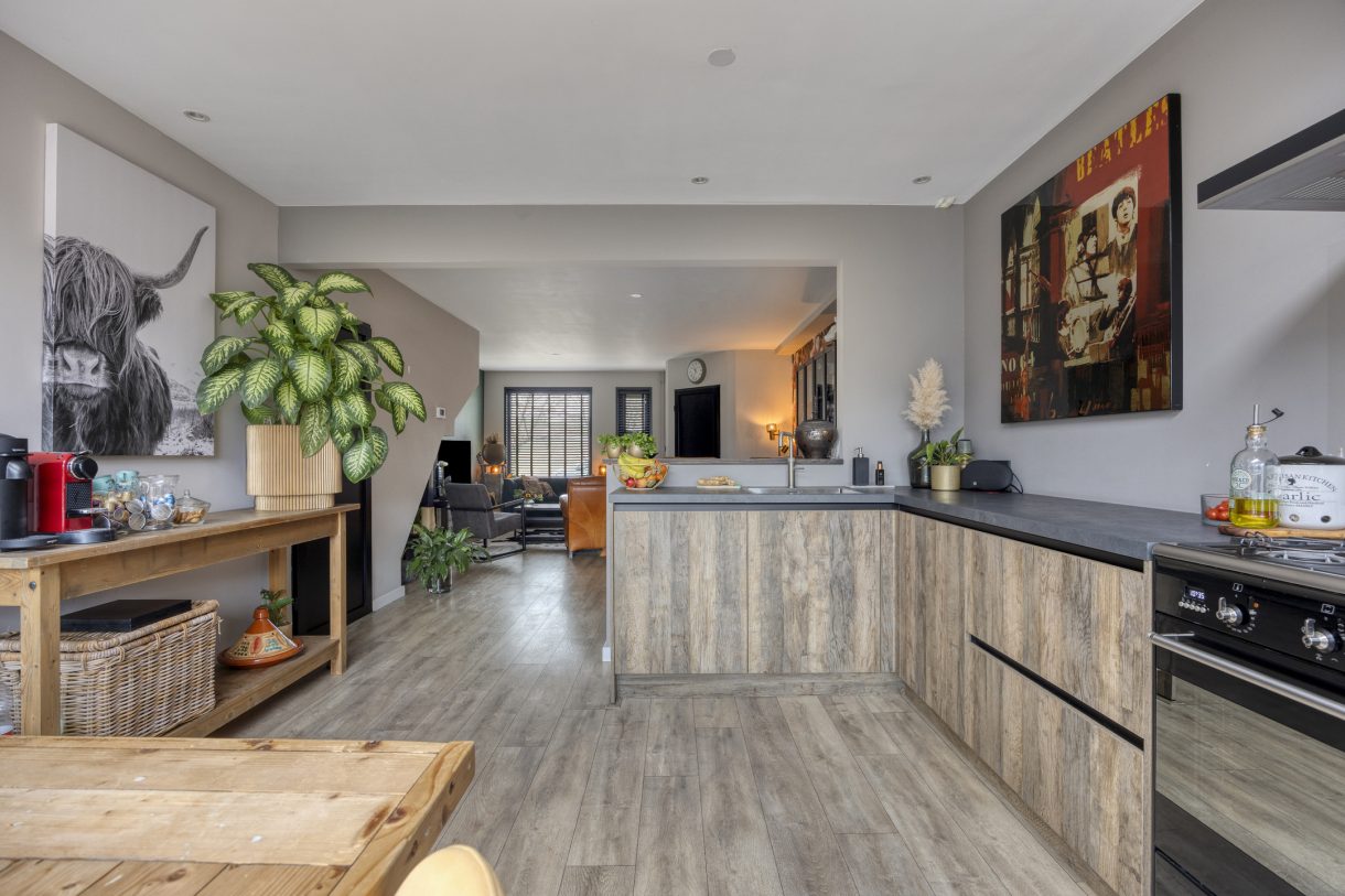 Te koop: Foto Woonhuis aan de Aletta Jacobsstraat 43 in Alphen aan den Rijn