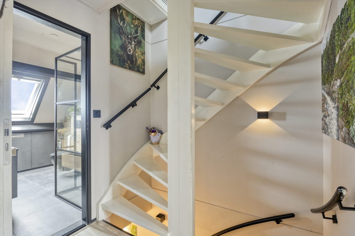 Te koop: Foto Woonhuis aan de Aletta Jacobsstraat 43 in Alphen aan den Rijn