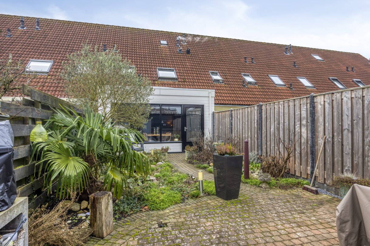 Te koop: Foto Woonhuis aan de Aletta Jacobsstraat 43 in Alphen aan den Rijn