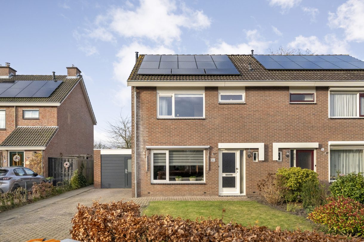 Te koop: Foto Woonhuis aan de Carry van Bruggenstraat 39 in Smilde