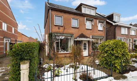 Hoofdfoto van Amersfoort Everard Meysterweg 15